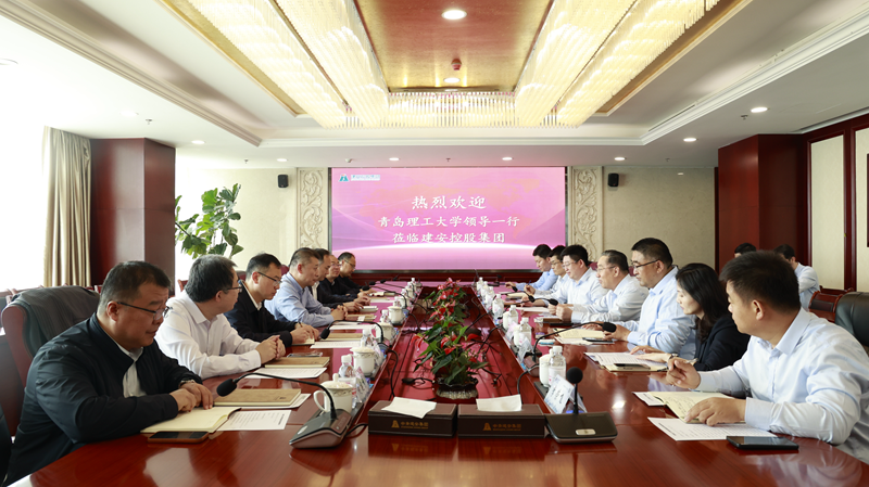 8d0e7d99c90618459458de2effb1810b